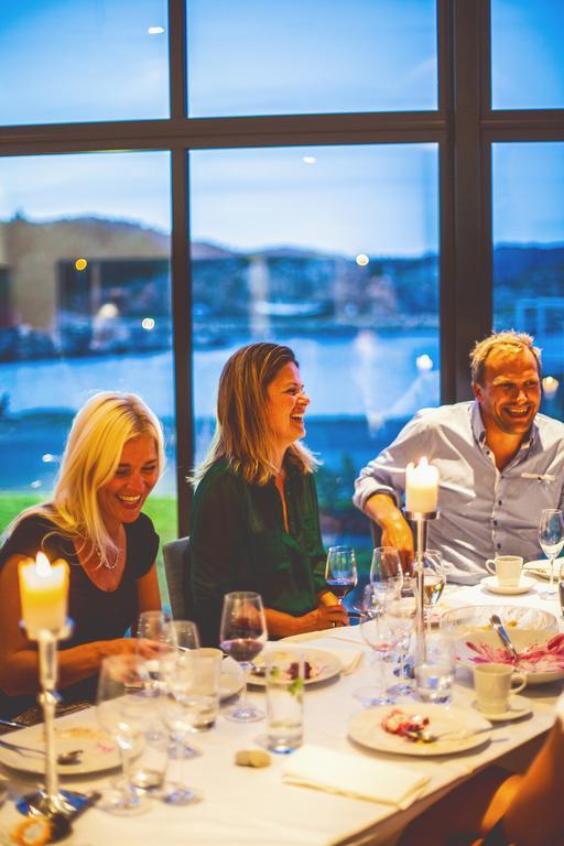 Aparthotel Lindesnes Havhotel Spangereid